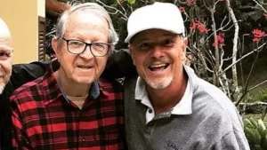 Marcello-Novaes-desabafa-ao-lado-do-pai-internado-e-emociona-fas-300x169 Luto: Marcello Novaes se despede do pai com homenagem comovente