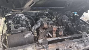 WhatsApp-Image-2025-05-11-at-00.49.16-1-300x169 "Veículo com princípio de incêndio foi salvo pela ação rápida do segurança que estava no cartório"