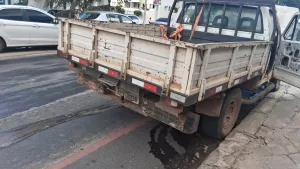 WhatsApp-Image-2025-05-11-at-00.49.17-1-300x169 "Veículo com princípio de incêndio foi salvo pela ação rápida do segurança que estava no cartório"