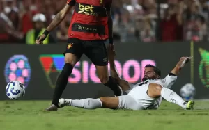 AGIF25072711591189-aspect-ratio-512-320-300x187 "CBF revela áudio do VAR e justifica expulsão de Rincón por conduta violenta em Santos x Novorizontino"