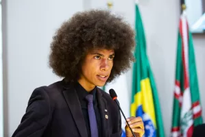 52417662241_c8981047e9-1-300x200 Pancadaria de Renato Freitas, Deputado Estadual (PT-PR) em via pública causa indignação nacional