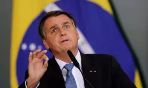 bolsonaroo4-300x180 Três ex-presidentes sob o crivo da Justiça: Collor, Lula e Bolsonaro