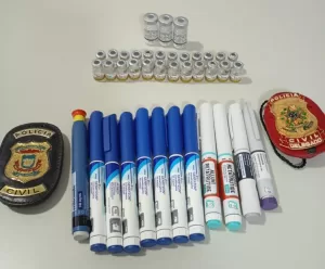 1000175143-1-300x248 “Ação conjunta flagra uso de remédios proibidos em estabelecimento de saúde em Barra do Garças”