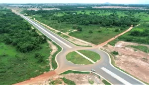 3ba0bc7524002c3fd9ce943741c8e29e-300x172 "Abandono no Contorno Leste: Obras bilionária"conecta mais 50 bairros, deixa população no escuro e correndo risco de vida""