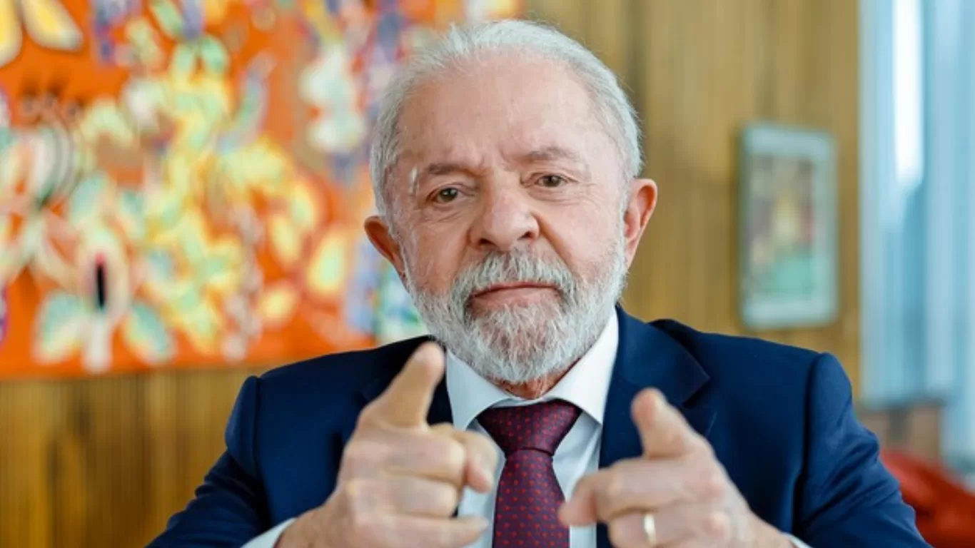 Design-sem-nome-29 "Trump anuncia ofensiva militar contra a Venezuela, e diz que Nicolás Maduro foi capturado