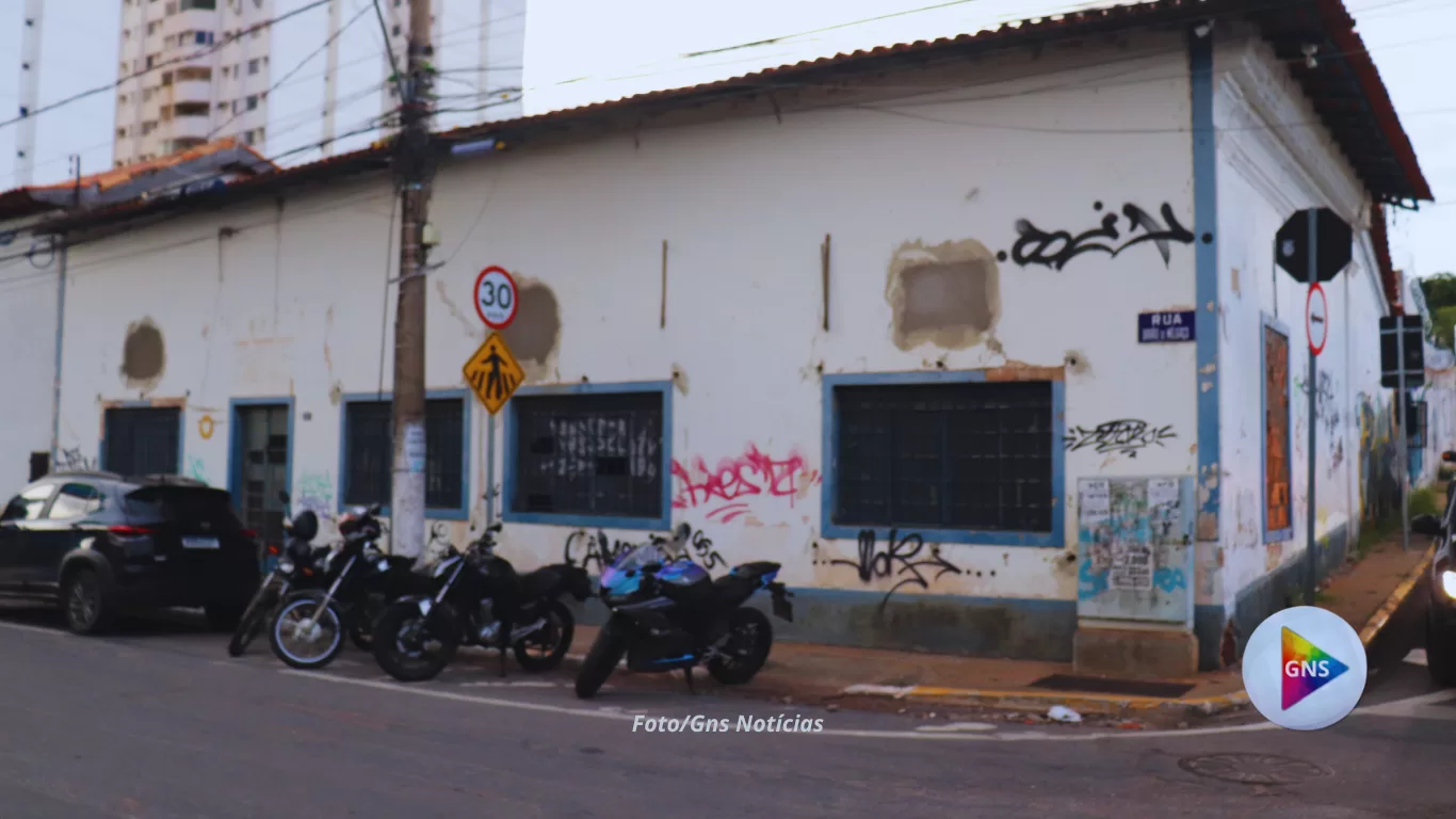 Foto-Gns-Noticias-2 “Casarões à Beira do Esquecimento: O Descaso que Devora o Patrimônio Histórico no Coração de Cuiabá”
